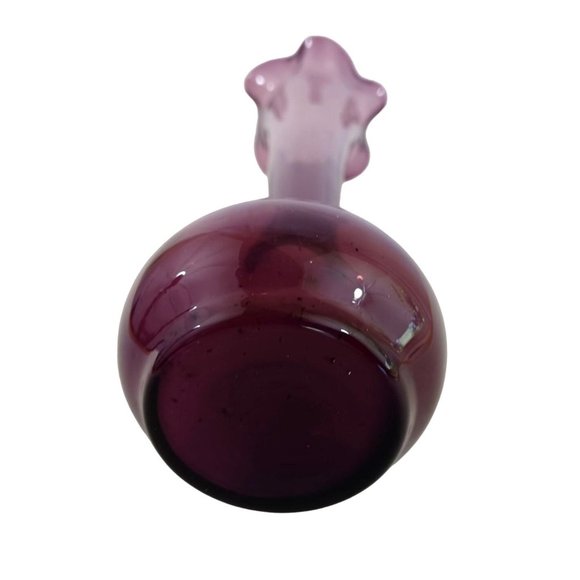 Vintage  Purple Hand Blown Glass Vase Ruffled Top Studio Art 9.25" x 3" Handmade - Picture 4 of 5